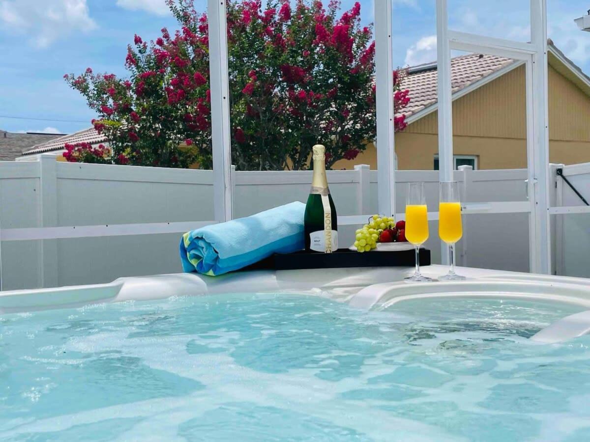Endless Summer Retreat Jacuzzi 3Kingbed Airhockey Кейп Корал Екстериор снимка